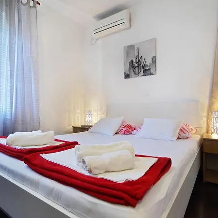 Ena - Walk To Sunset Beach - 3 Bedrooms * Dubrovnik