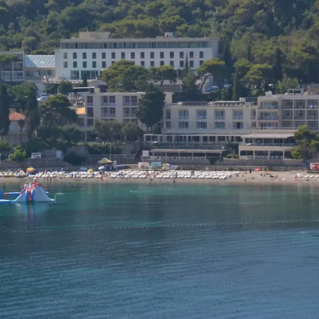 Ena - Walk To Sunset Beach - 3 Bedrooms