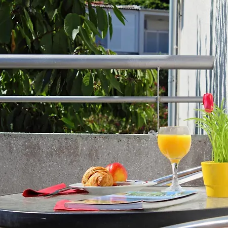 Ena - Walk To Sunset Beach - 3 Bedrooms Dubrovnik